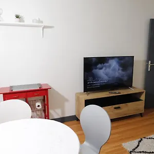 https://appt-t2-cosy-tout-confort-pour-4-centre-ville-vichy.hotels-rhonealpes.com