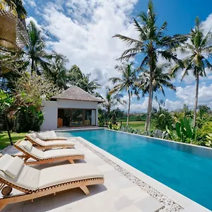  Villa Santun Luxury Private Indonesia